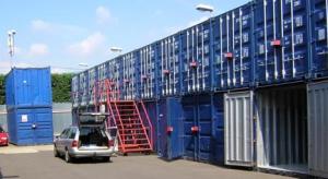 Lock up storage