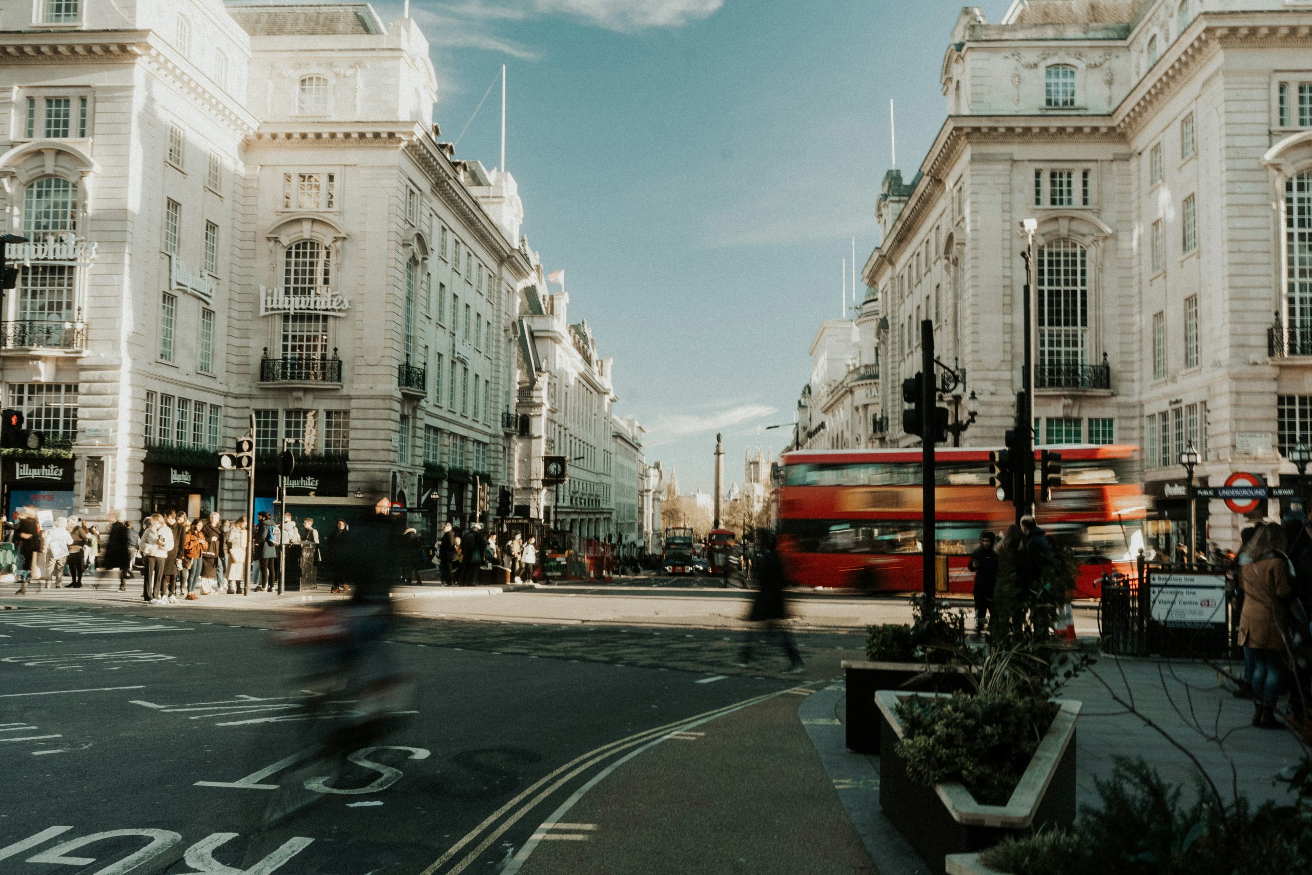 London’s Oxford Street Success – What Can We Learn from It in the Rest of the UK?