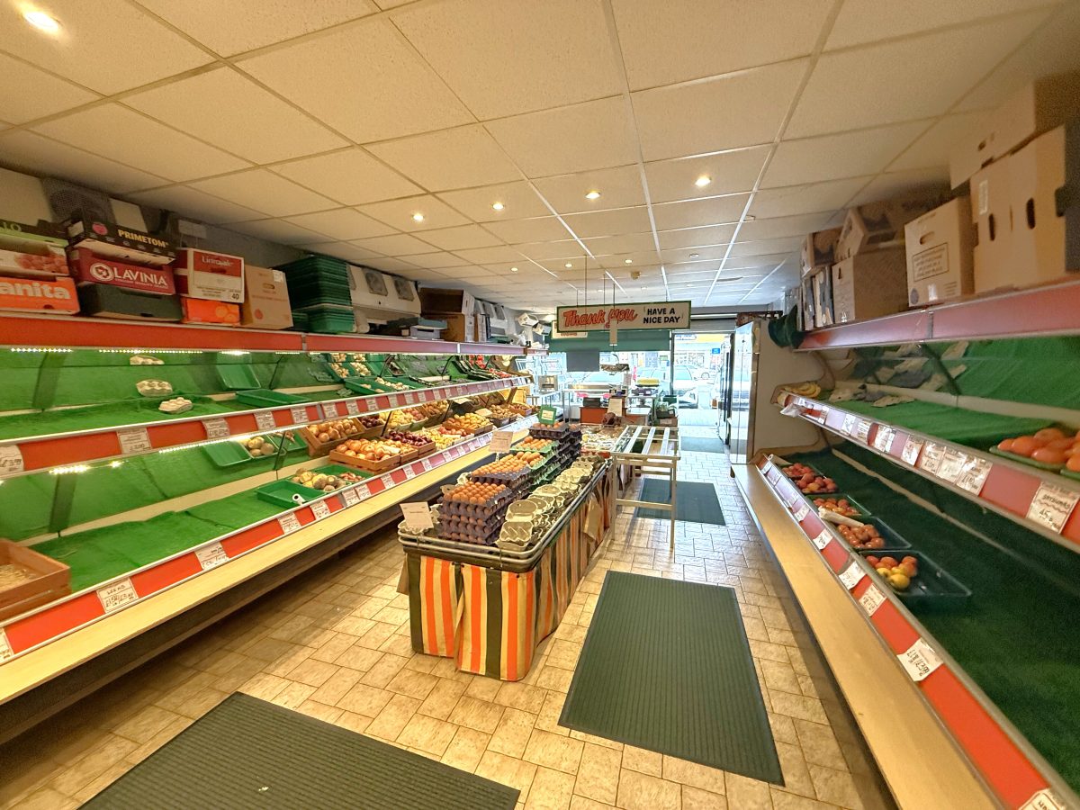 Retail/Shop in Blackpool - photo 2