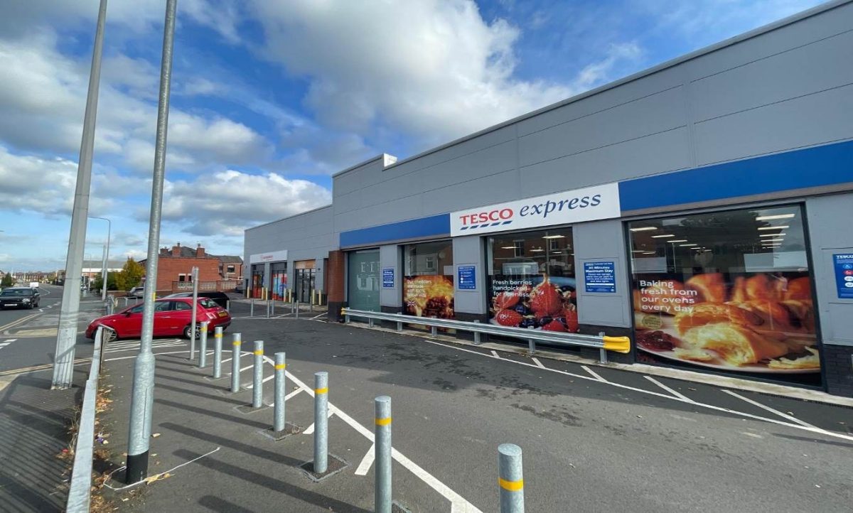 Retail/Shop in Leyland Preston - photo 2