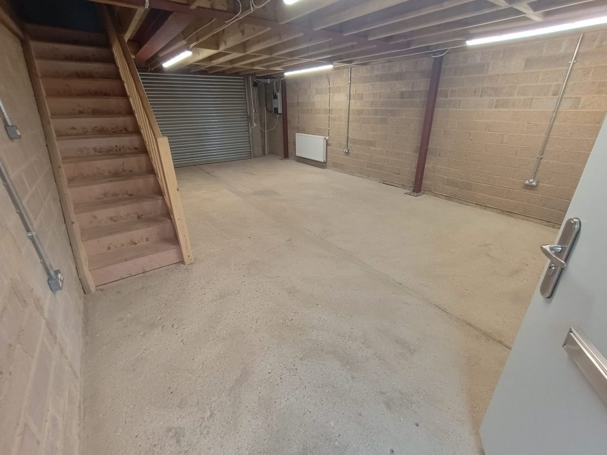 Other To Let, Hitchin, Herts