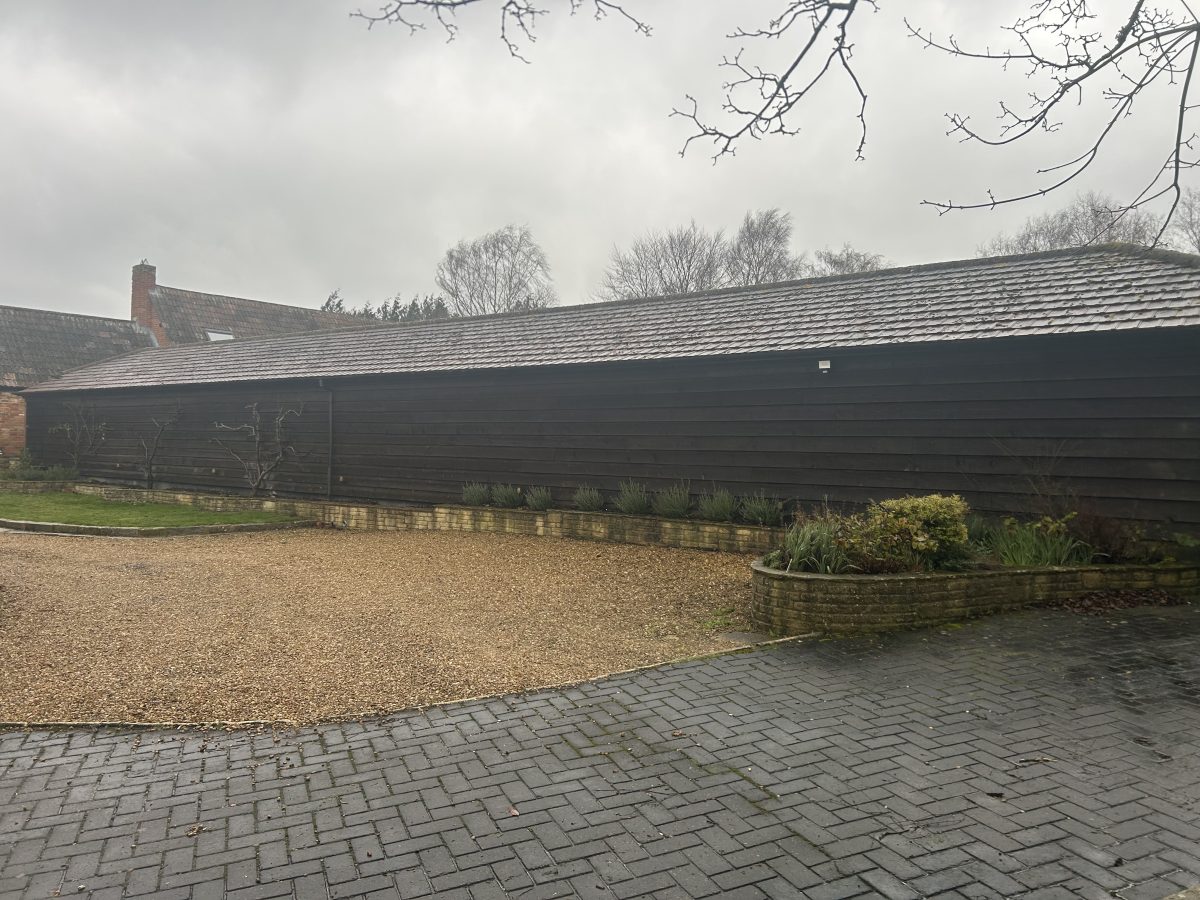 Storage To Let, Buckingham