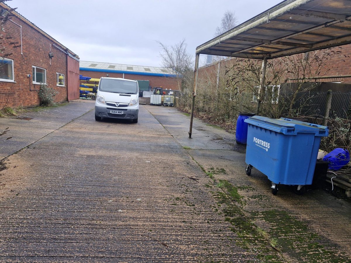 Industrial Unit in Burntwood - photo 3