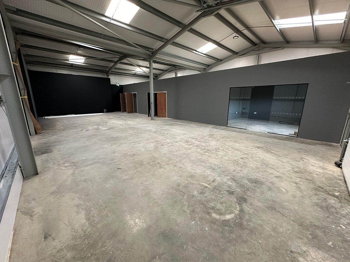 Industrial Unit in Northampton - photo 3
