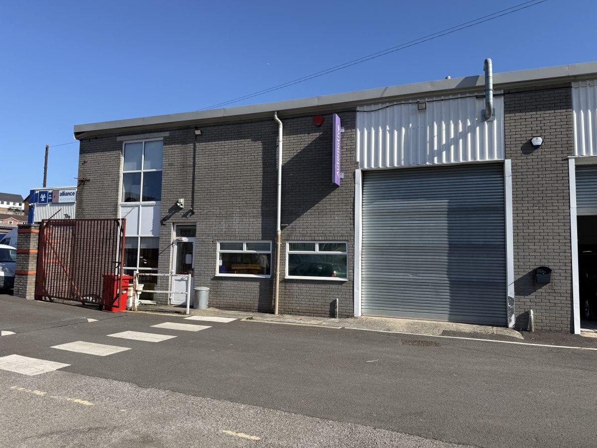 Industrial Unit To Let, Newton Abbot