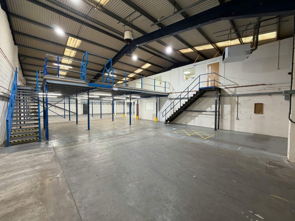 Industrial Unit in Mansfield - photo 2