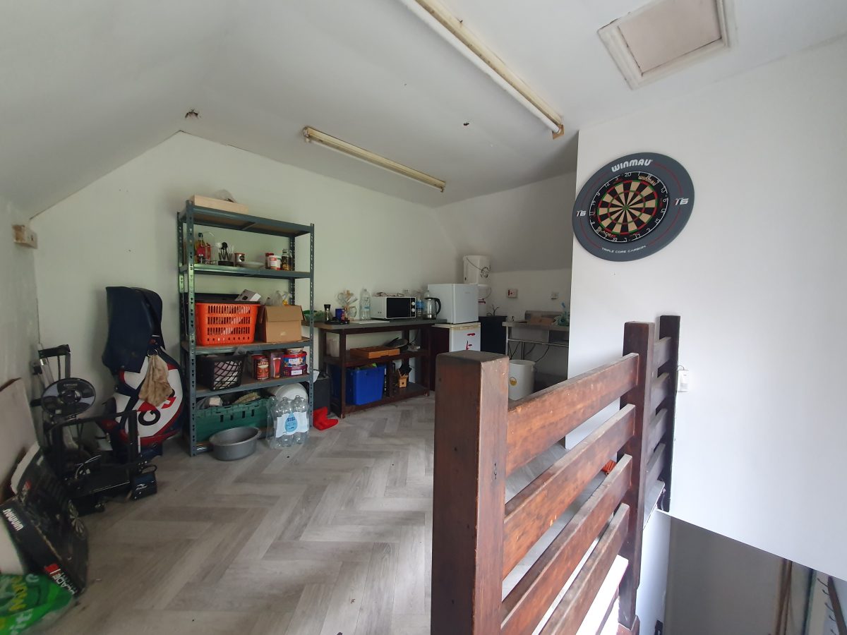 Retail/Shop in Ashbourne