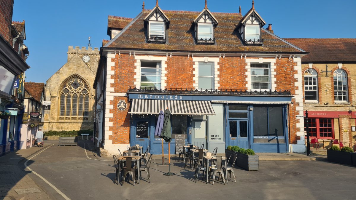 Retail in Wantage