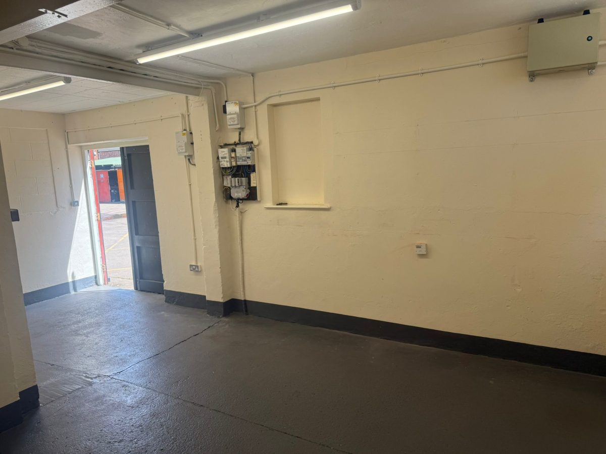 Industrial Unit in Leicester - photo 3