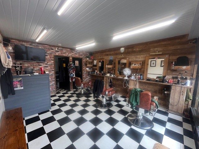 Retail/Shop in Telford - photo 2