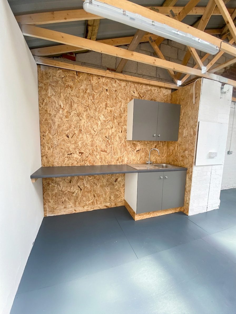 Industrial Unit in Doncaster - photo 3