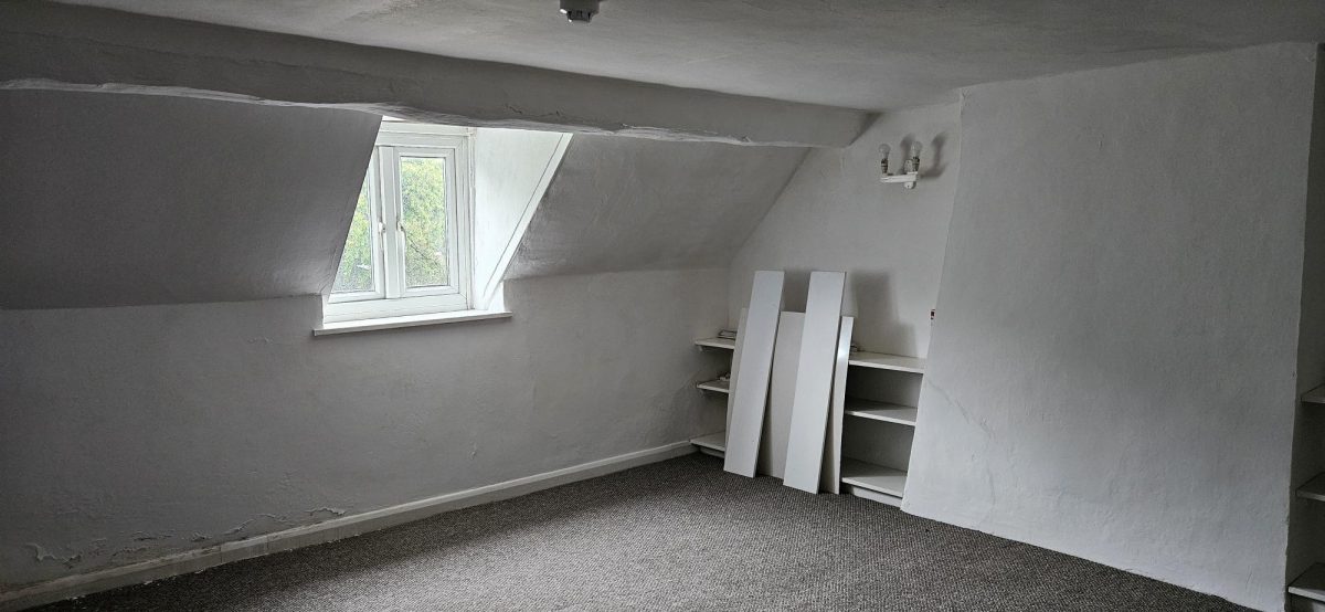 Office in Cannock - photo 3