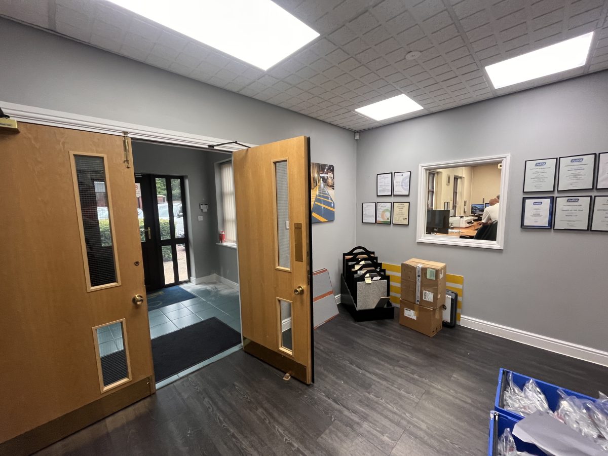 Office in Telford - photo 3