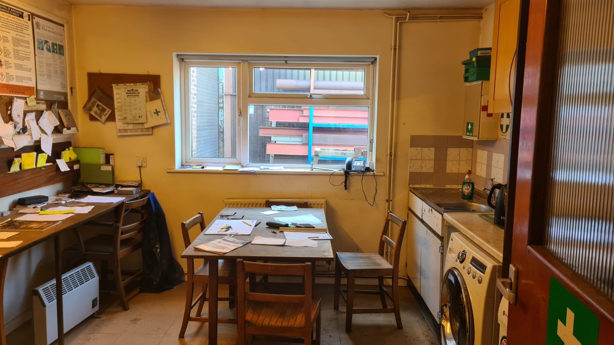 Industrial Unit in Carterton - photo 3