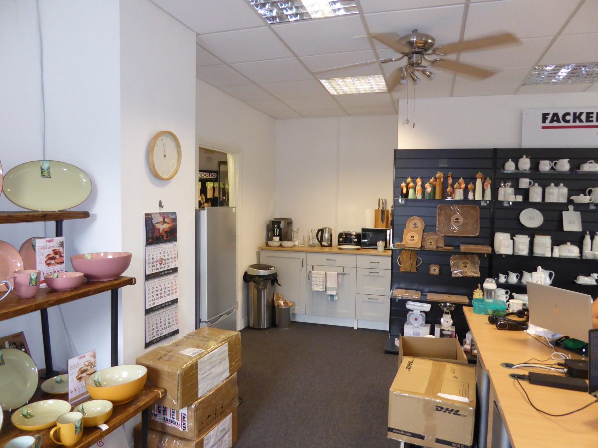 Office in Cannock - photo 2