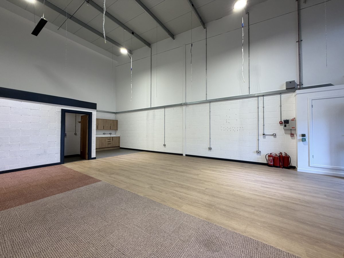 Industrial Unit in Clyst Honiton - photo 2