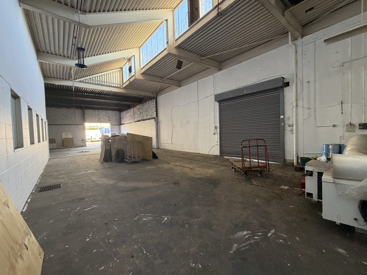 Industrial Unit in Exeter - photo 3