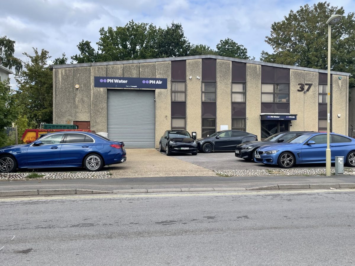 Industrial in Farnborough