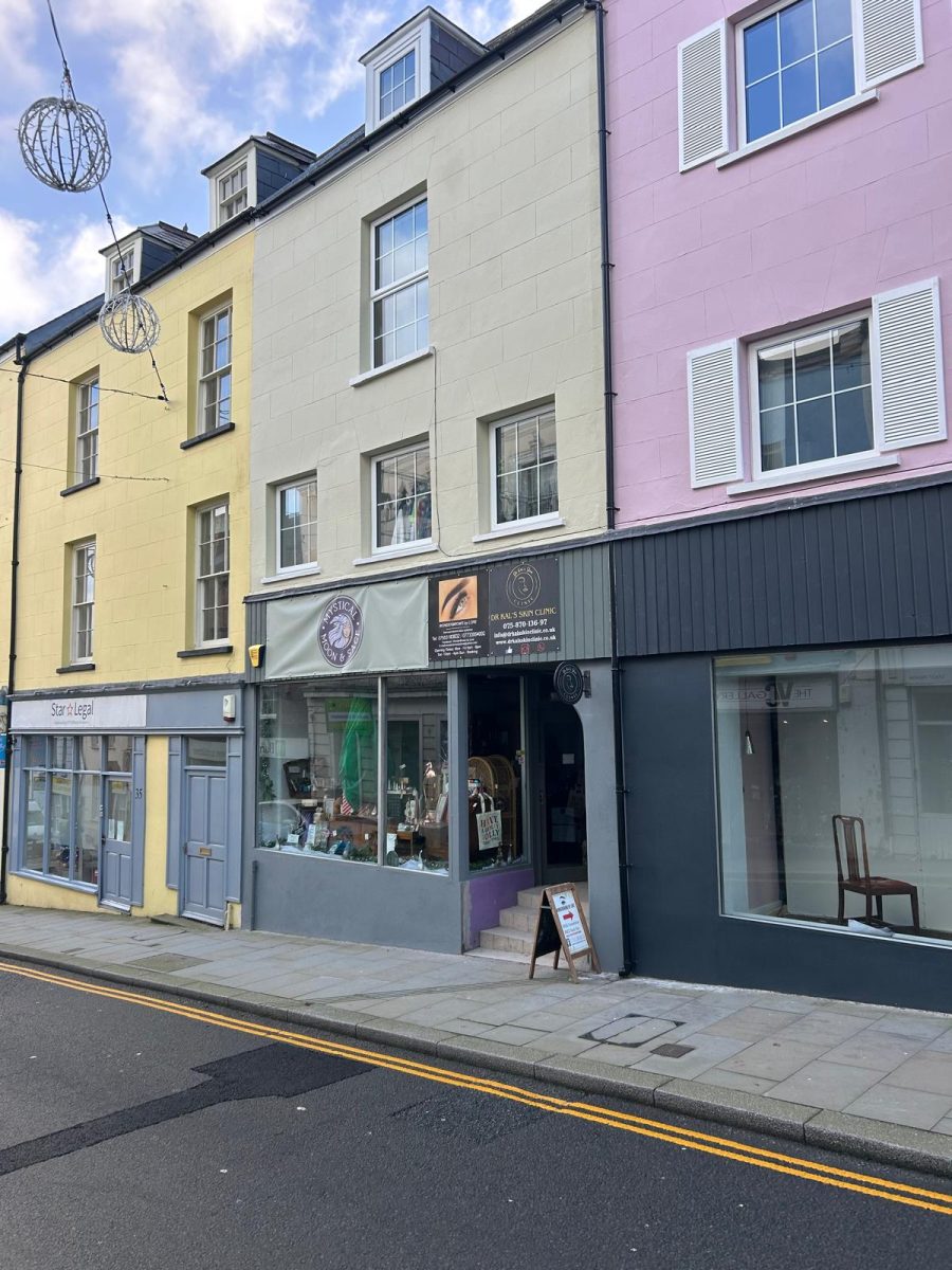 Retail/Shop in Haverfordwest - photo 2