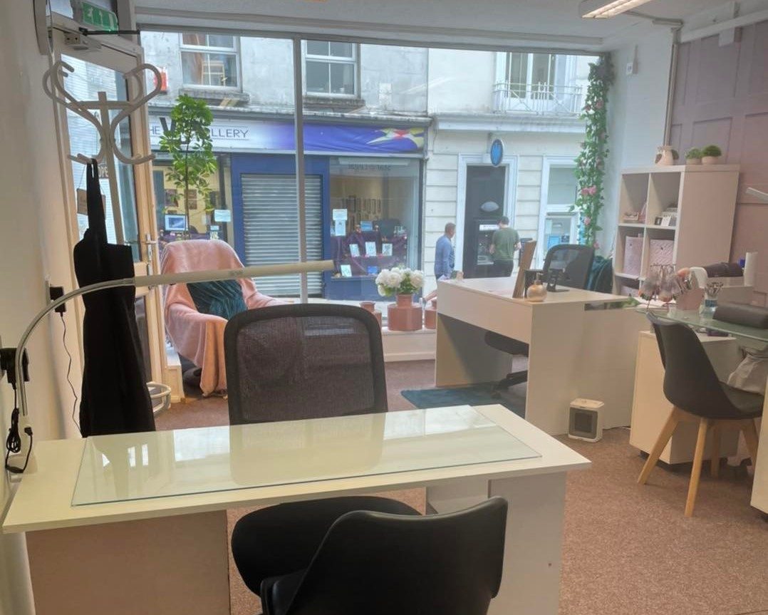 Retail/Shop in Haverfordwest