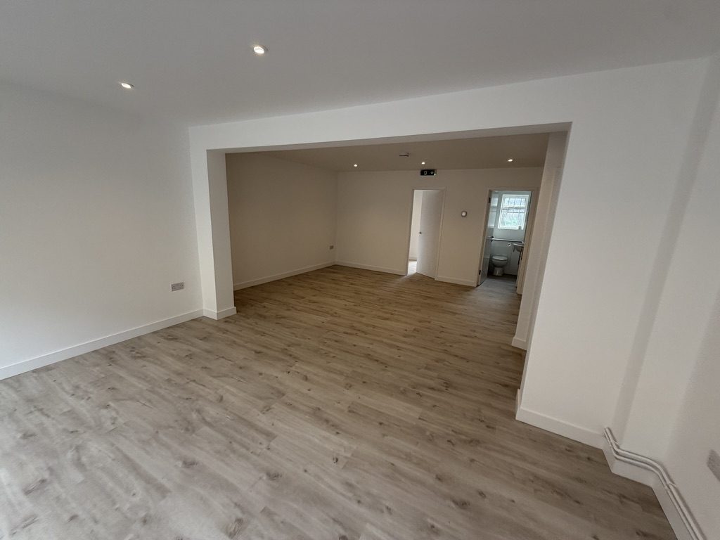 Office in Cambridge - photo 4