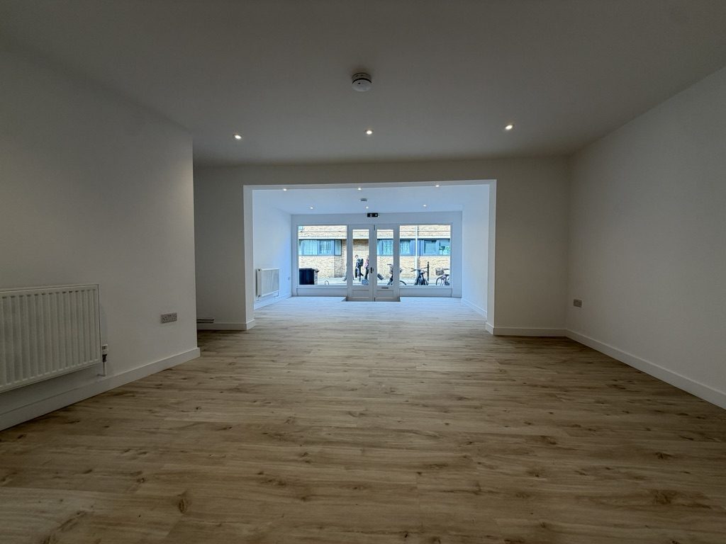 Office in Cambridge - photo 2