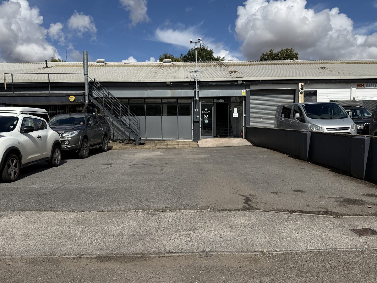 Industrial in Totnes