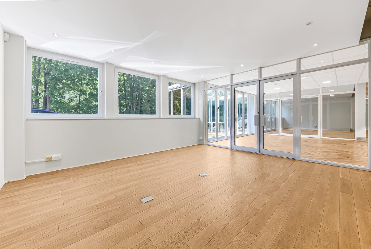 Office in Wallington - photo 3