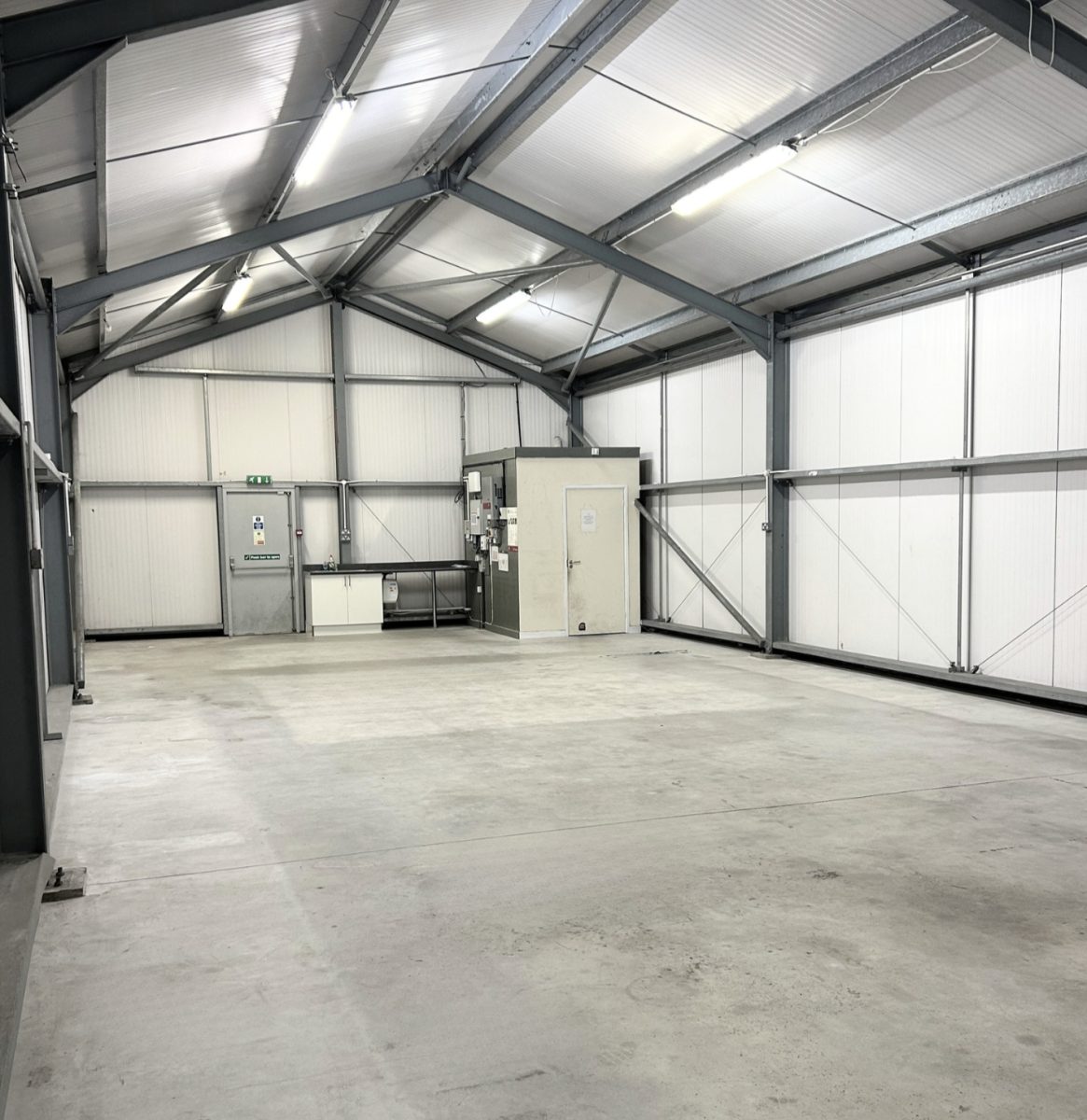 Industrial Unit in St Austell, - photo 2