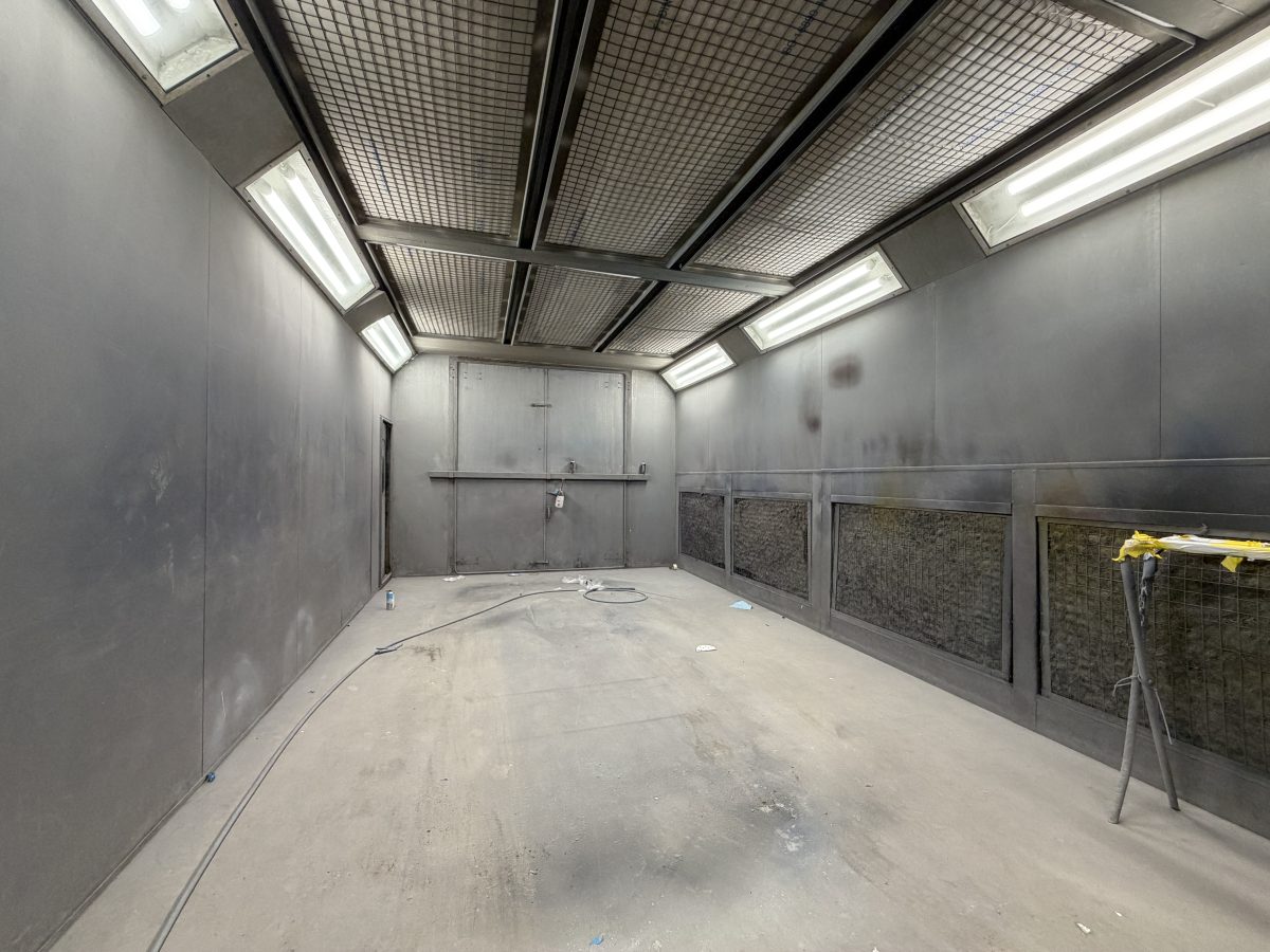 Industrial Unit in Totnes - photo 2