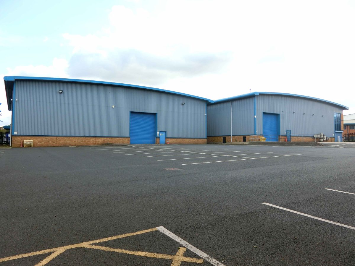 Commercial Property in Aldridge - photo 4