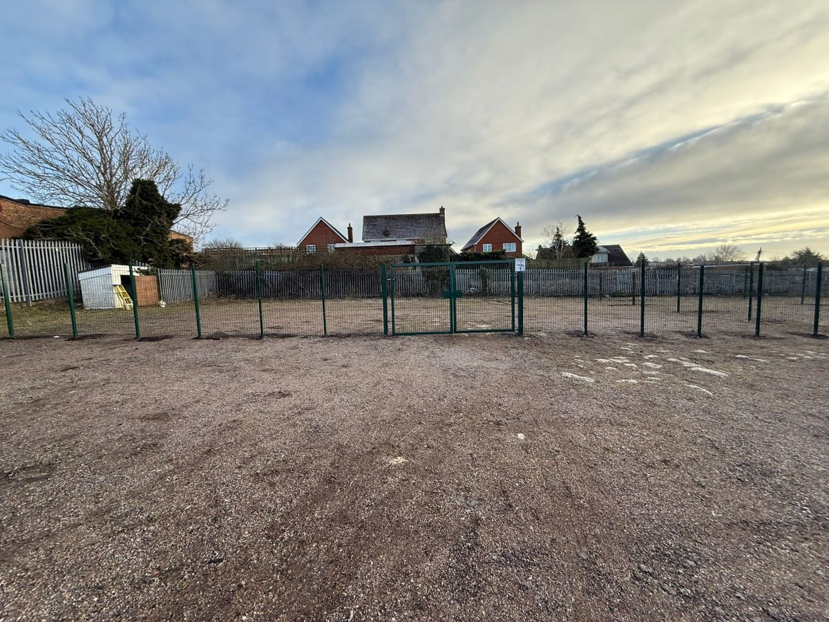 Storage in Hadleigh - photo 2