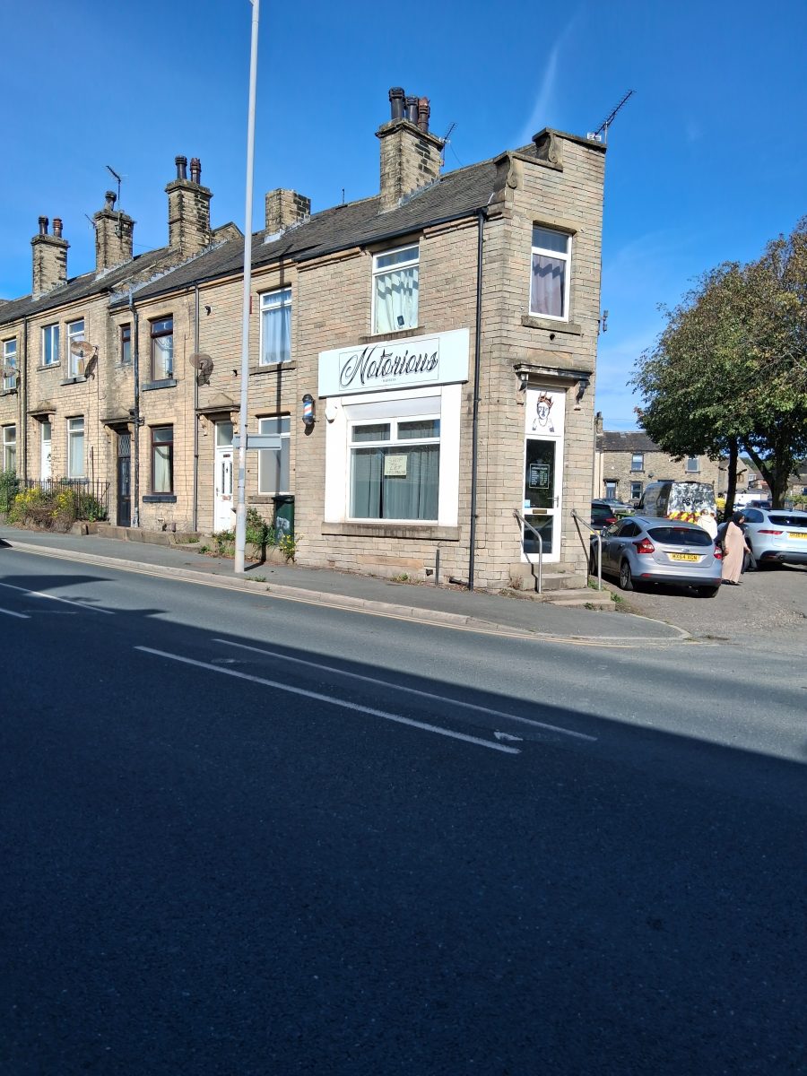Retail/Shop To Let, Bradford, West Yorkshire