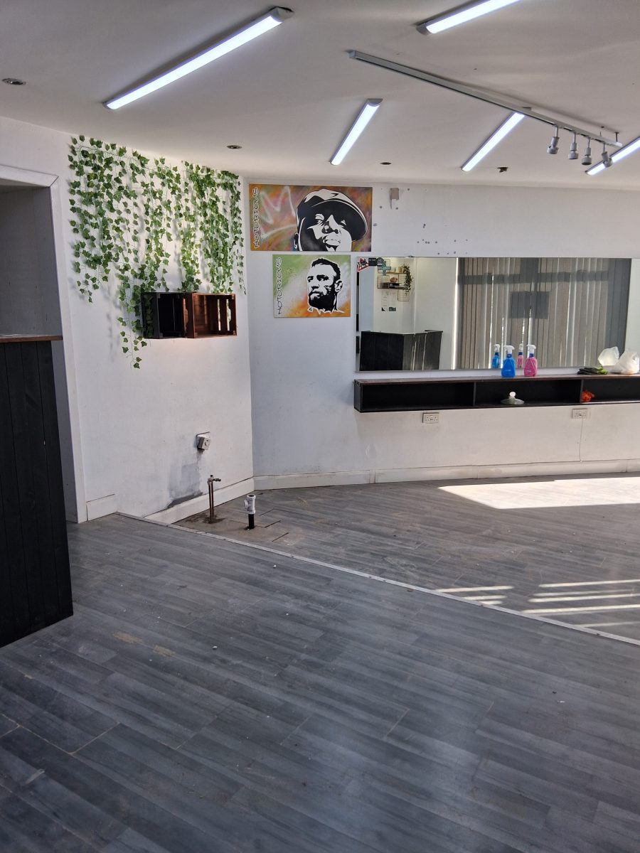 Retail/Shop in Bradford