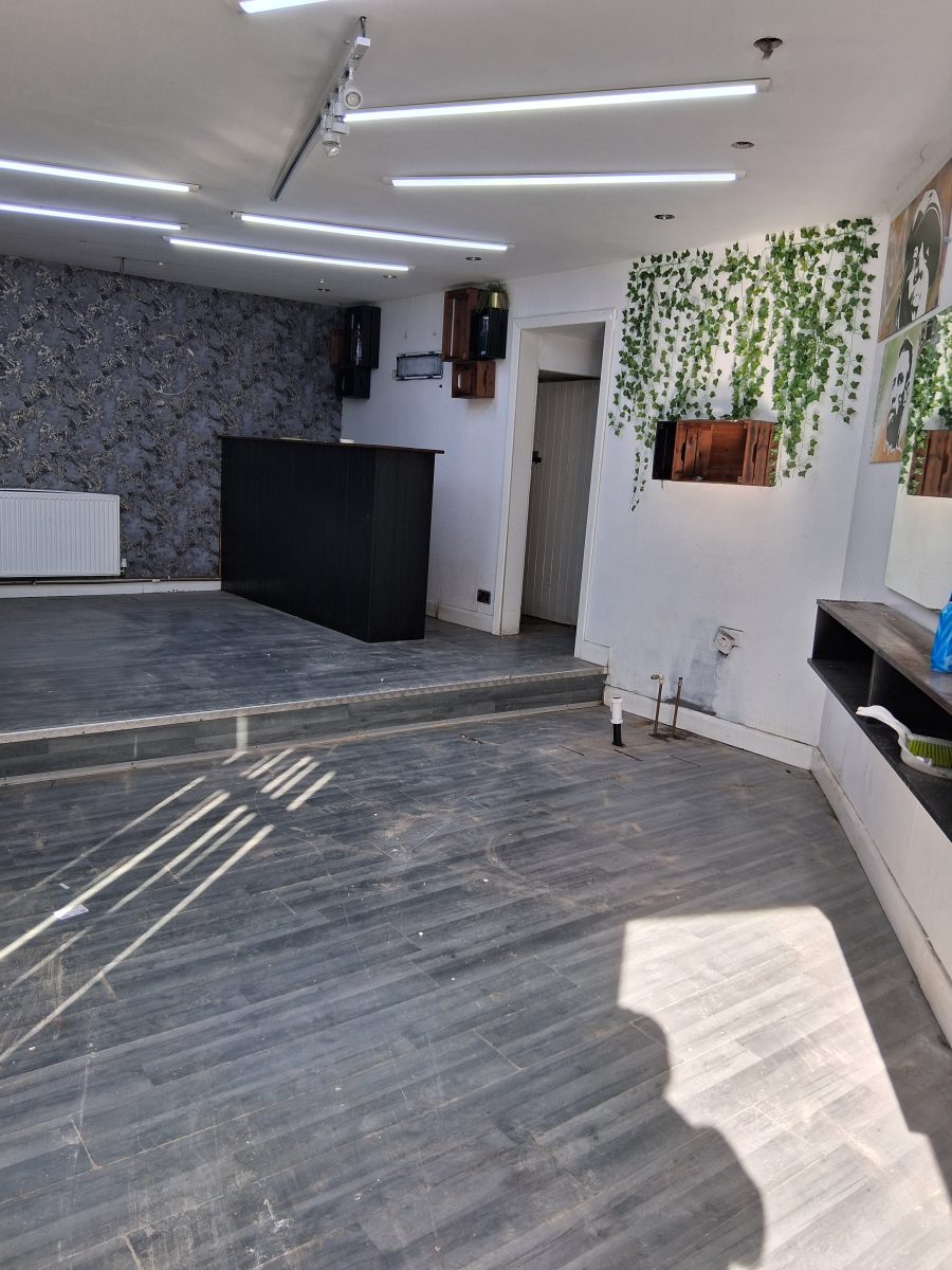 Retail/Shop in Bradford