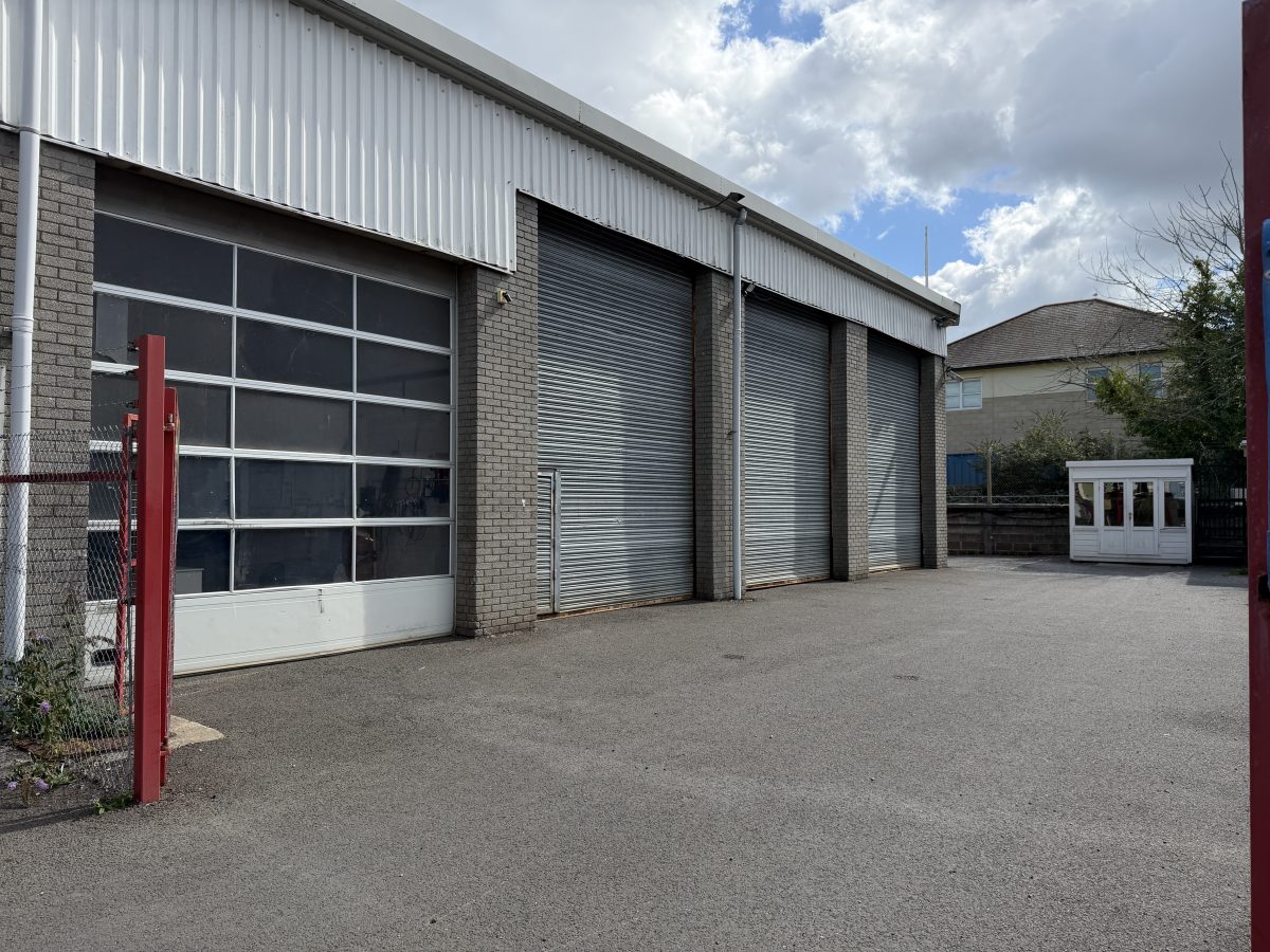 Industrial Unit To Let, Newton Abbot, Devon