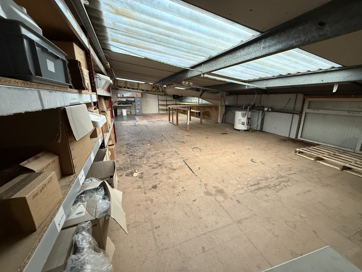 Storage in MELTON MOWBRAY - photo 3