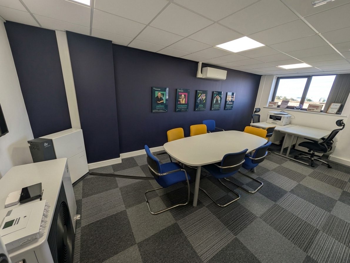 Office in Long Bennington - photo 2