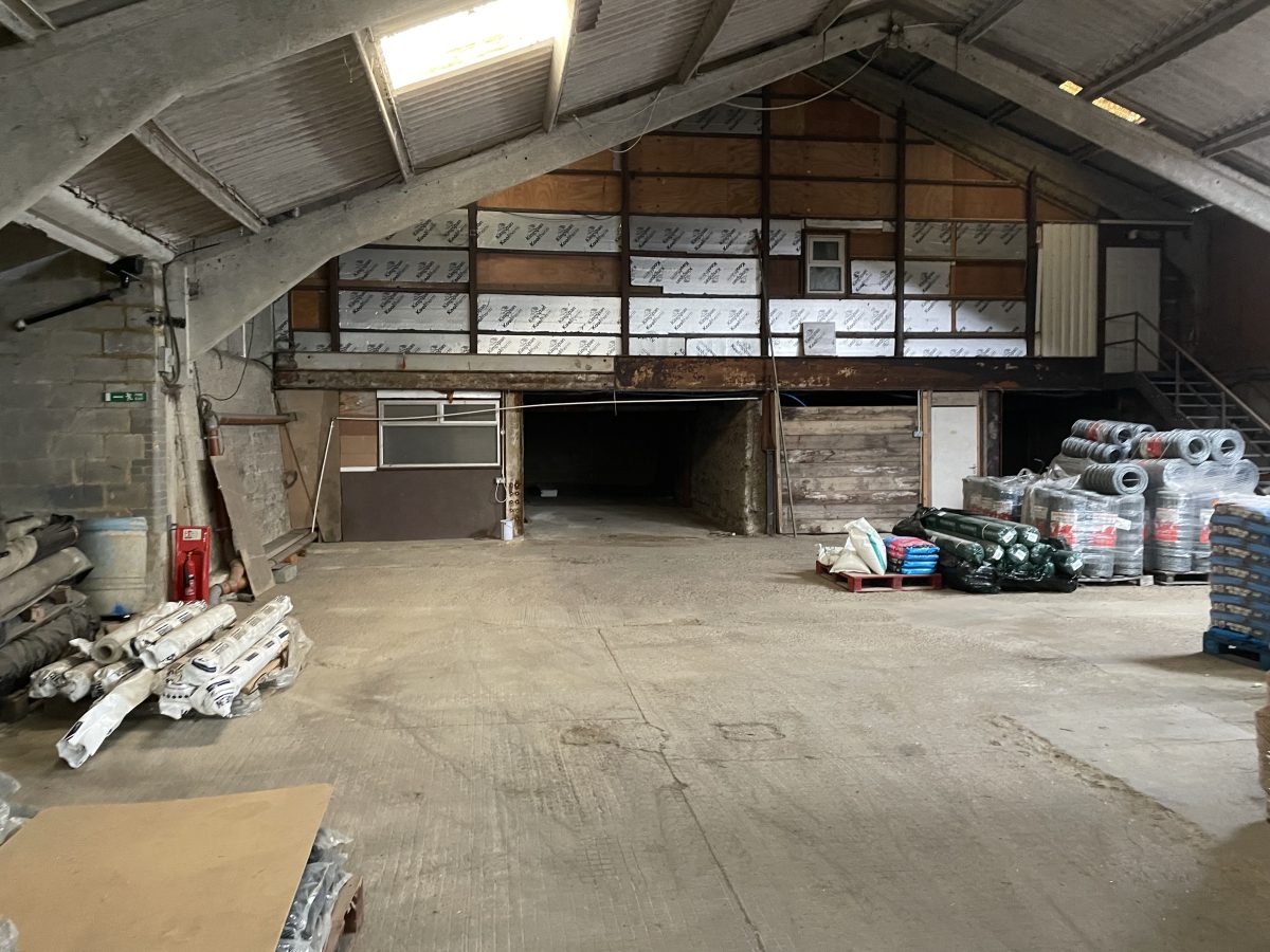 Storage in Faversham - photo 3