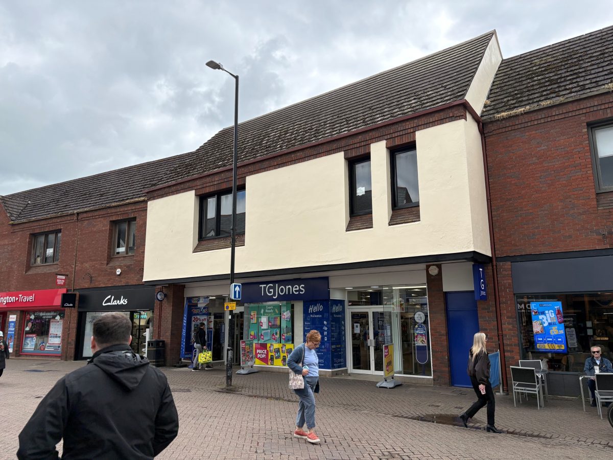 Retail in Nuneaton