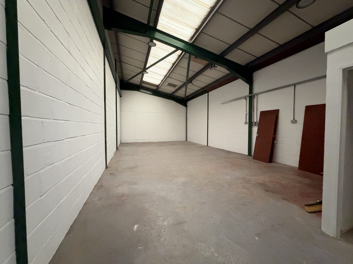Industrial Unit in Bovey Tracey - photo 2