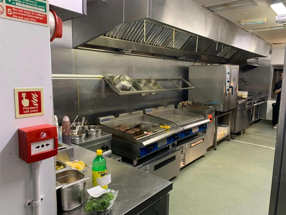 Commercial Property in Nottingham - photo 3