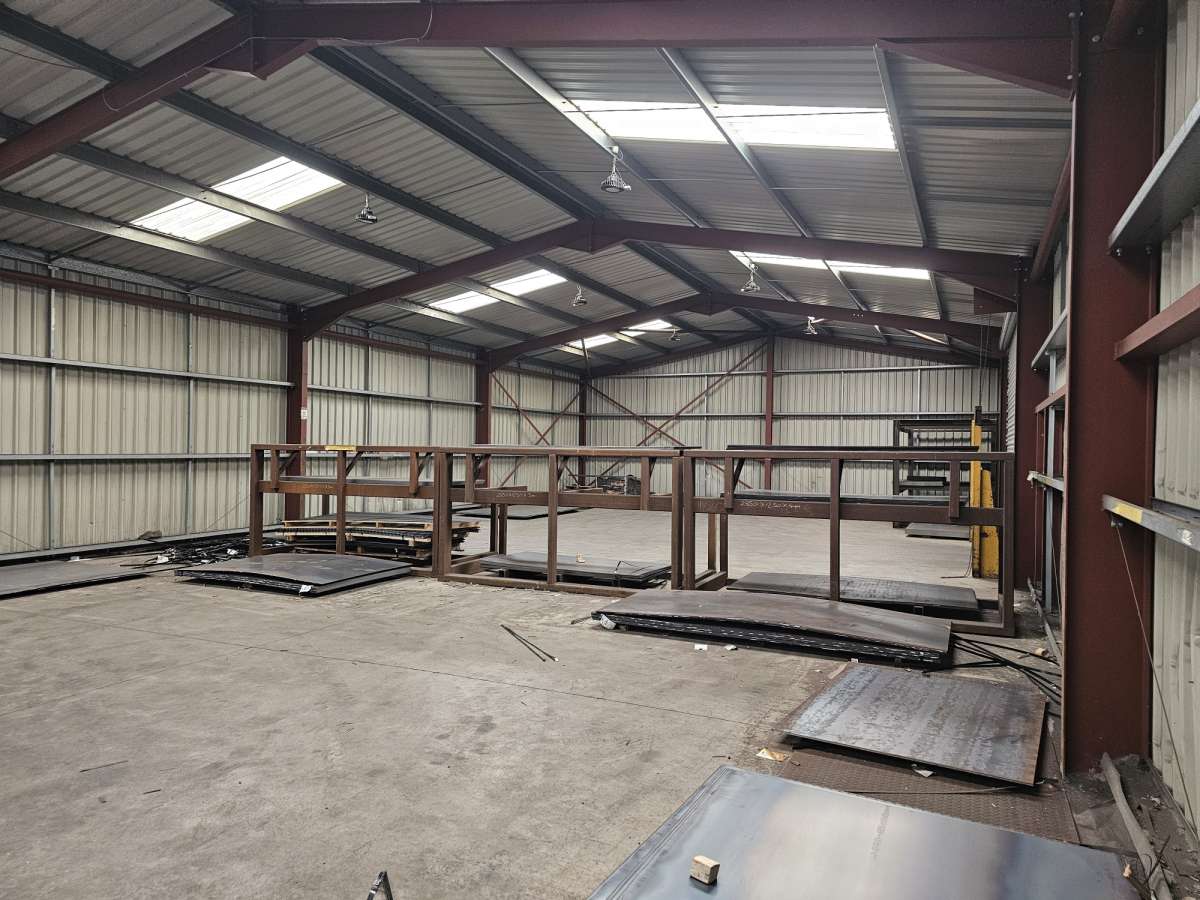 Industrial Unit for sale Brownhills WS8 6LA,63751sq ft Boxpod