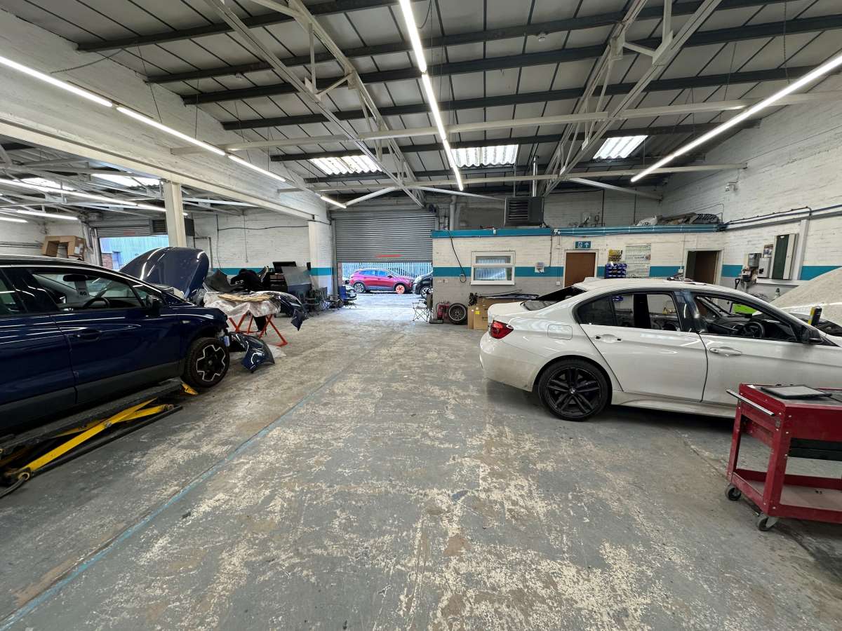 Industrial Unit to let Leicester LE1 2BA,2663sq ft Boxpod