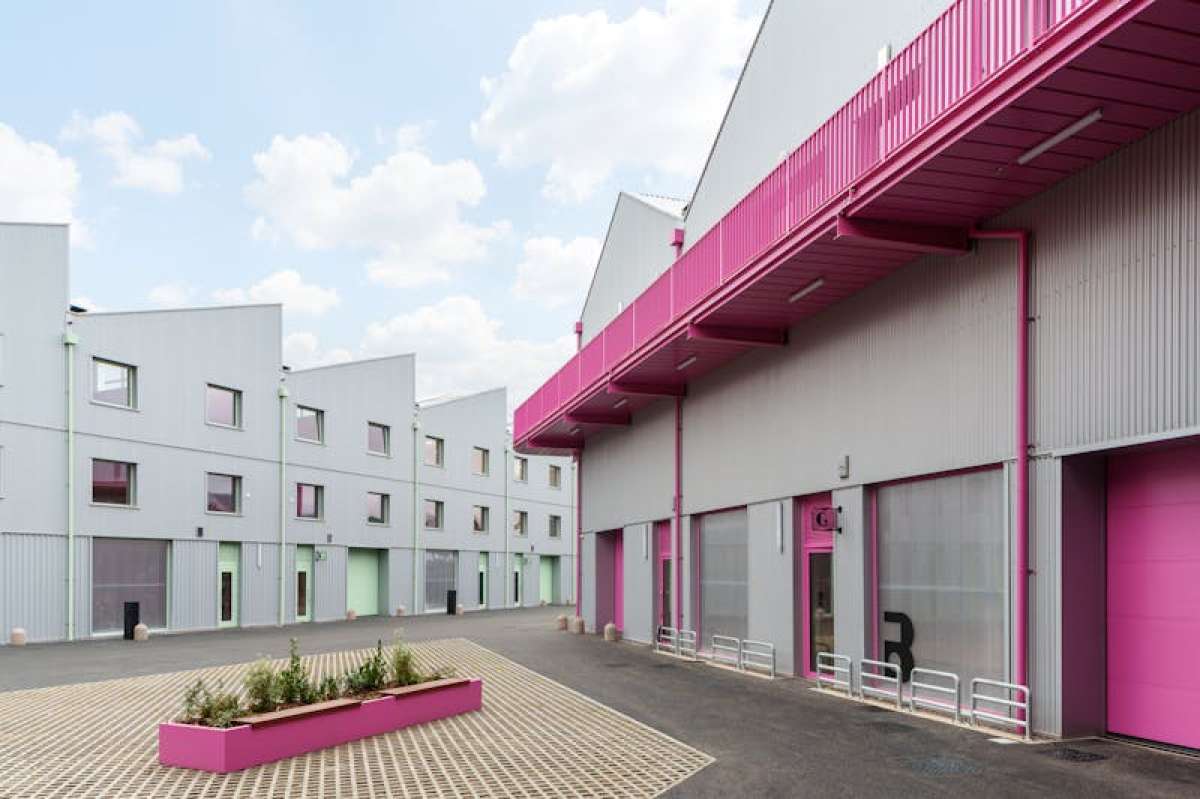 Industrial Unit in London - photo 4