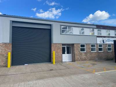 Industrial in Strood