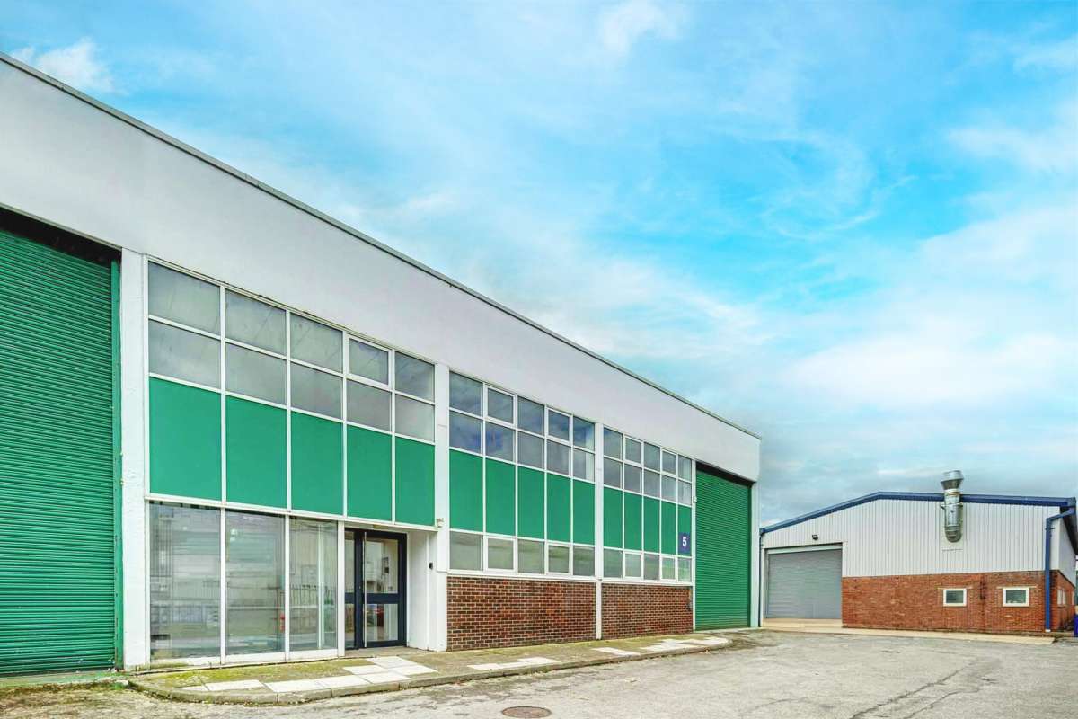 Industrial Unit To Let, Southampton