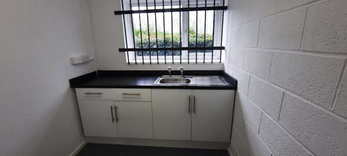 Industrial Unit in Kidderminster - photo 4