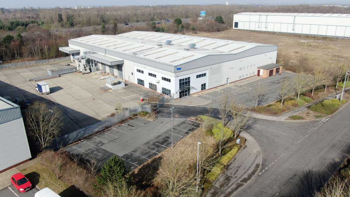 Industrial Unit in KIDDERMINSTER - photo 2