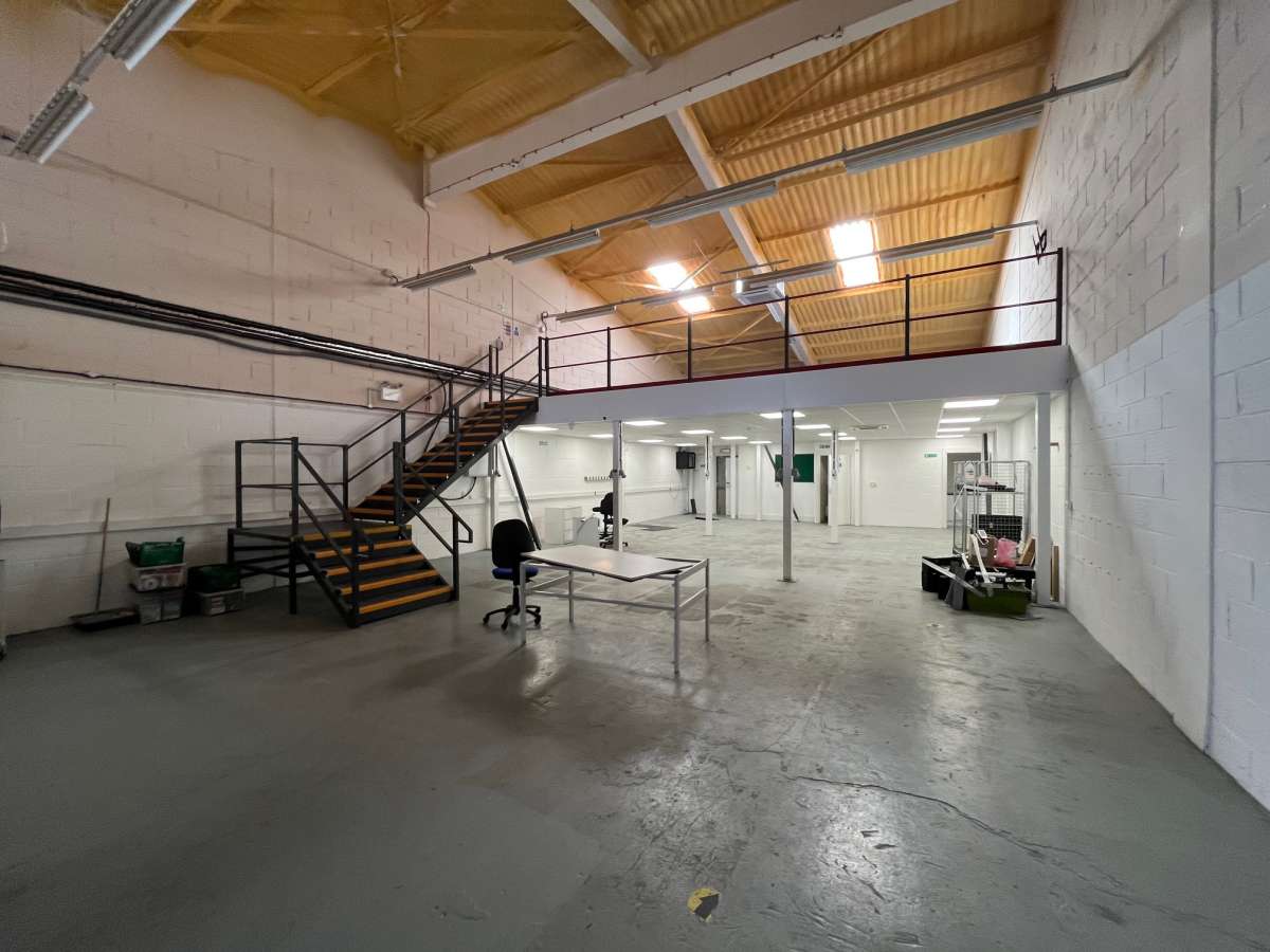 Industrial Unit in Colchester - photo 2